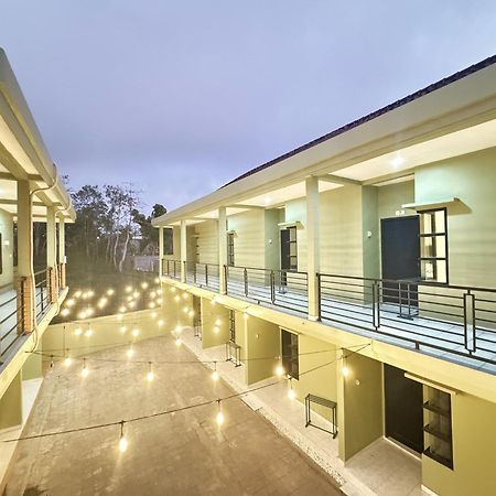 The Pause Guesthouse Улувату Екстер'єр фото