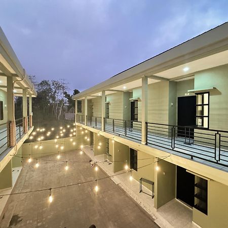 The Pause Guesthouse Улувату Екстер'єр фото